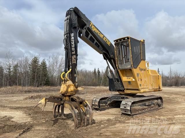 Tigercat 875E لوادر بذراع مفصلي