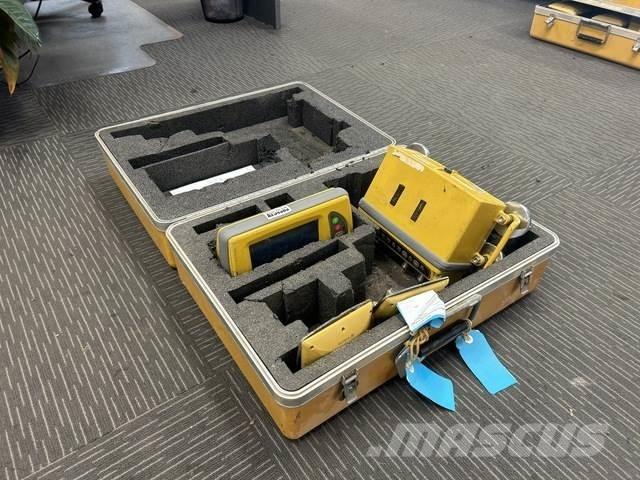 Topcon  مكونات أخرى