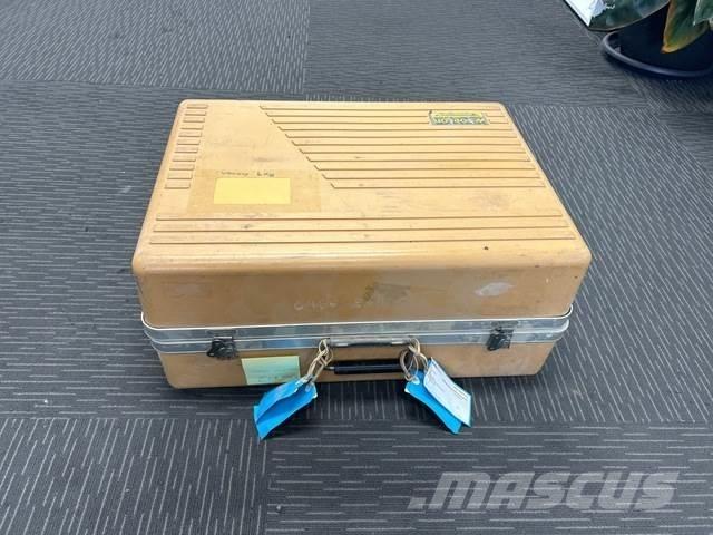 Topcon  مكونات أخرى