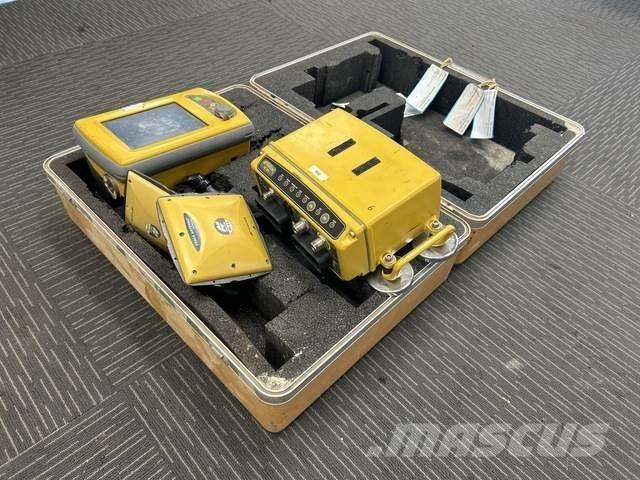 Topcon  مكونات أخرى