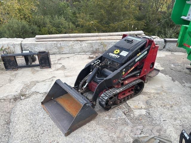 Toro 22321 لوادر انزلاقية التوجيه
