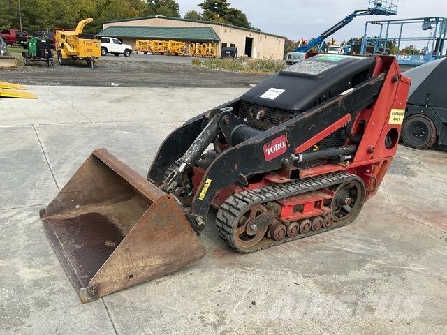 Toro 22321 لوادر انزلاقية التوجيه