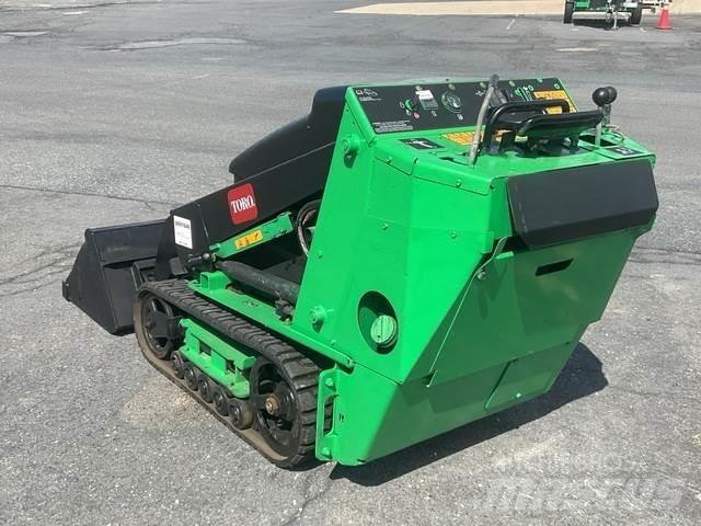 Toro 22323G لوادر انزلاقية التوجيه