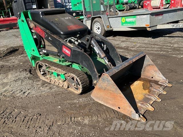 Toro 22323G لوادر انزلاقية التوجيه