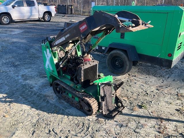 Toro 22323G لوادر انزلاقية التوجيه