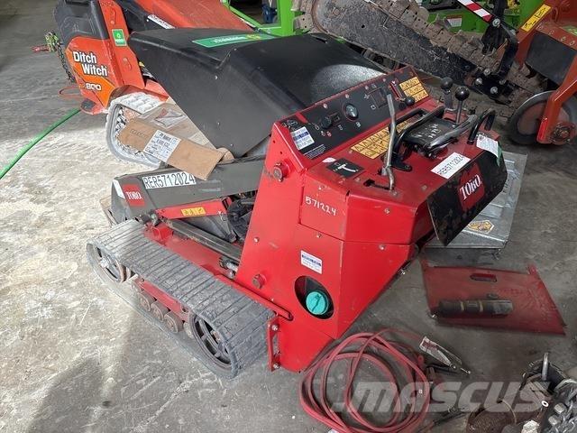 Toro 22324 لوادر انزلاقية التوجيه