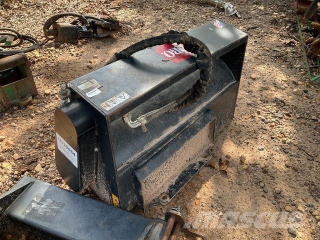 Toro 22445 الكاسحات وقلابات التربة ذات المحركات