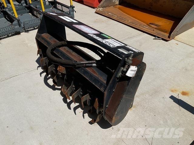 Toro 22445 الكاسحات وقلابات التربة ذات المحركات