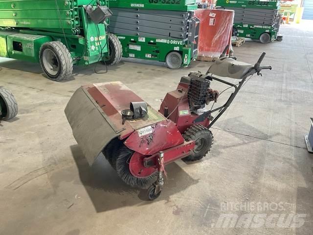 Toro 23740 كاسحات داخلية