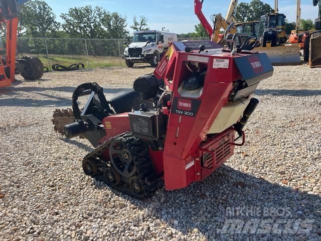 Toro TRX-300 ماكينات حفر خنادق