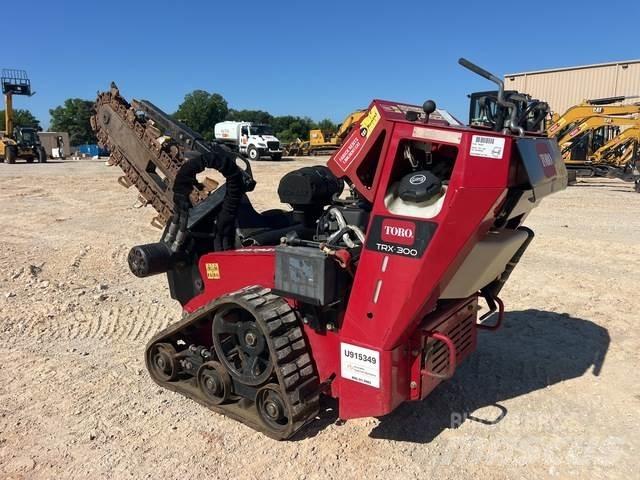 Toro TRX-300 ماكينات حفر خنادق