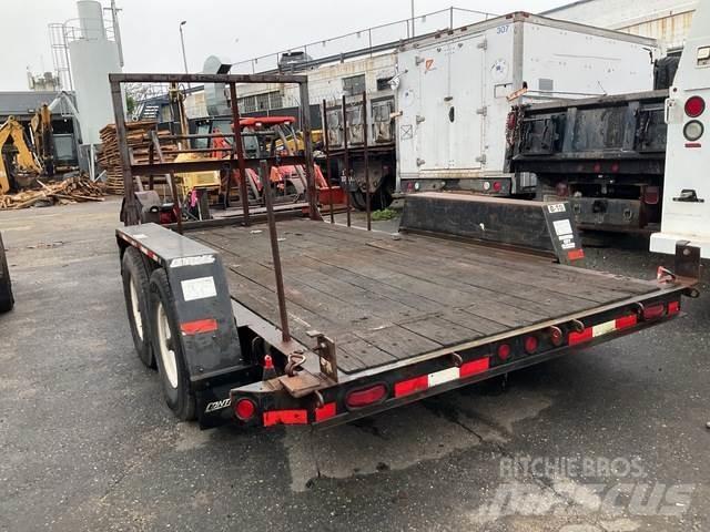 TOWMASTER  مقطورات مركبات نقل