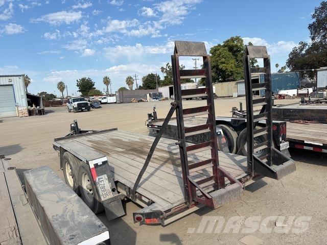 TOWMASTER C10 مقطورات مركبات نقل