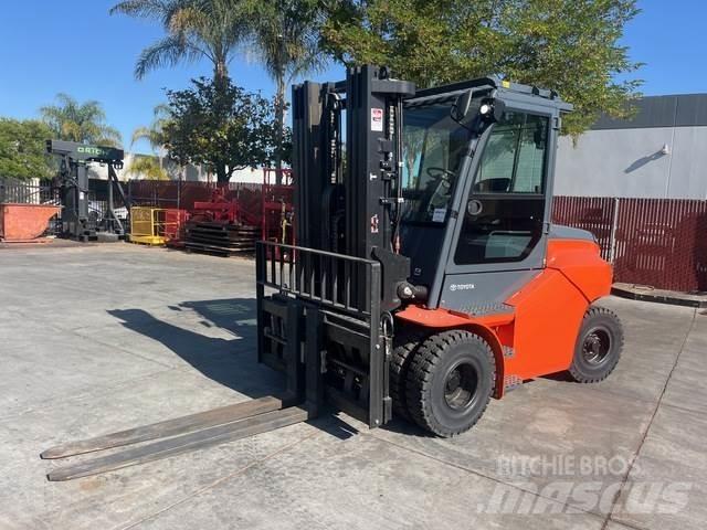 Toyota 9FBM70T شاحنات ذات رافعات شوكية تعمل بالكهرباء