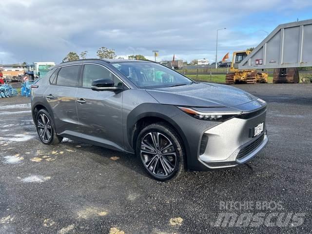 Toyota BZ4X سيارات