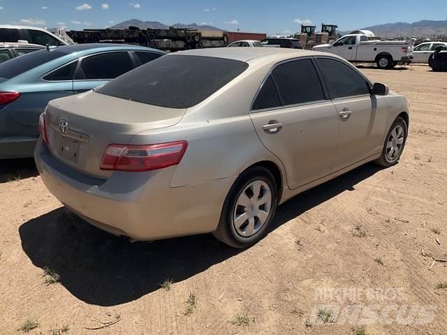 Toyota Camry سيارات