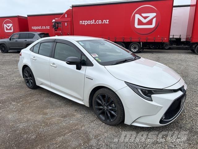 Toyota Corolla سيارات