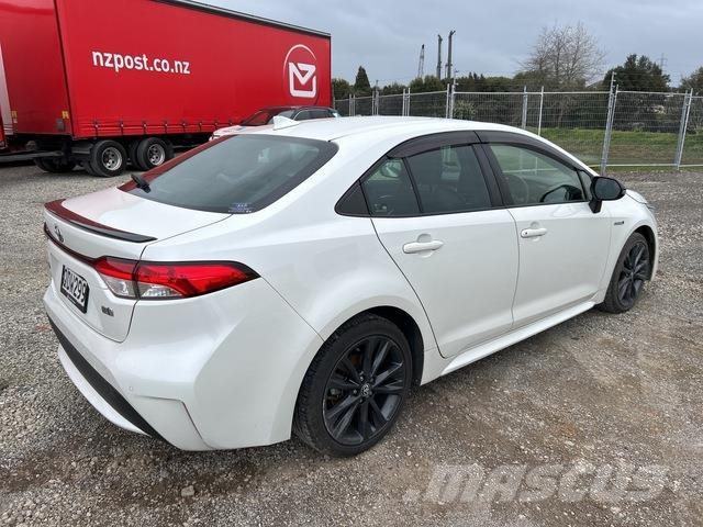 Toyota Corolla سيارات