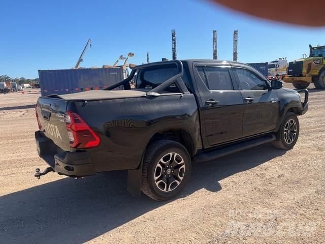 Toyota Hilux أخرى