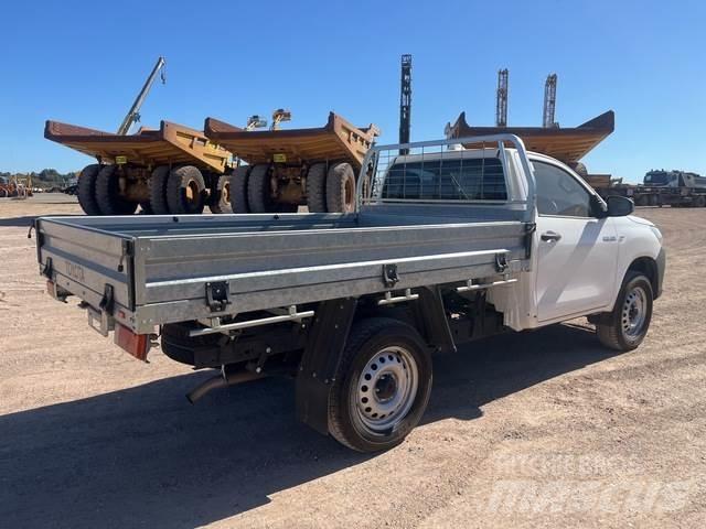 Toyota Hilux أخرى
