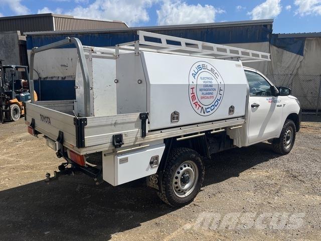 Toyota HiLux أخرى