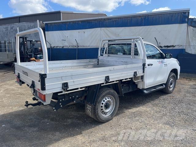 Toyota HiLux أخرى