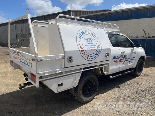 Toyota HiLux أخرى