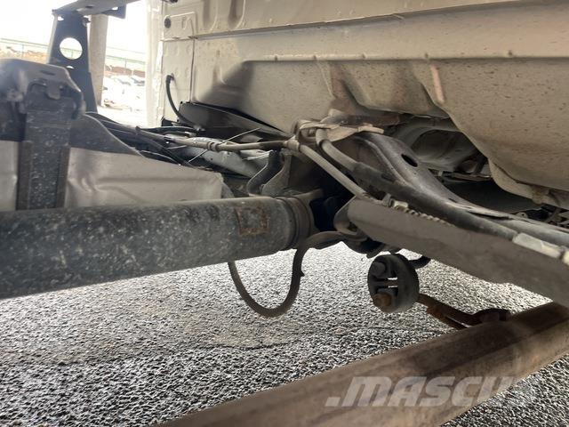 Toyota HiLux أخرى