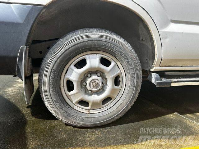 Toyota Prado سيارات
