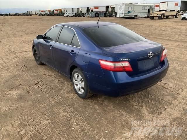  Toyta Camry سيارات