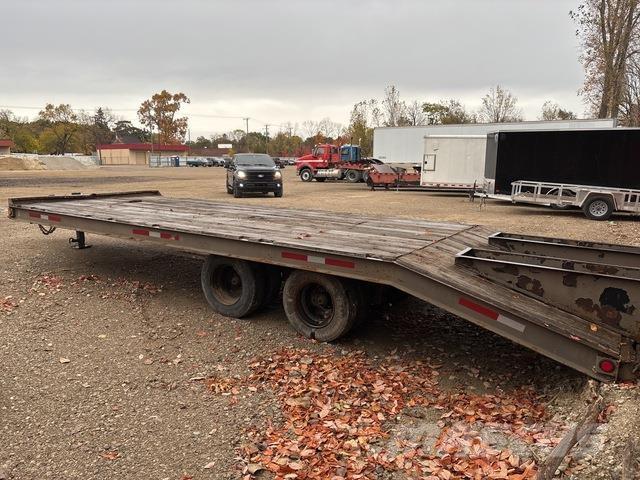 Trail King  مقطورات مركبات نقل