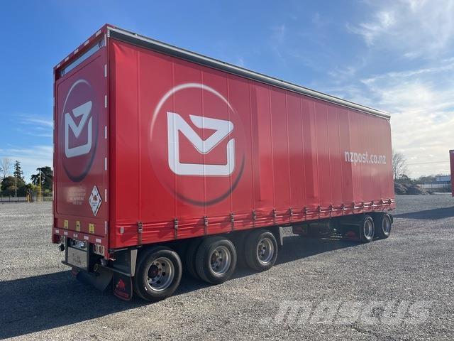 Transcraft  مقطورات بغطاء جانبي