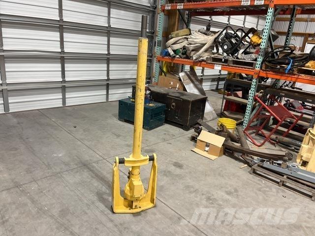 Trimble EM400 أخرى