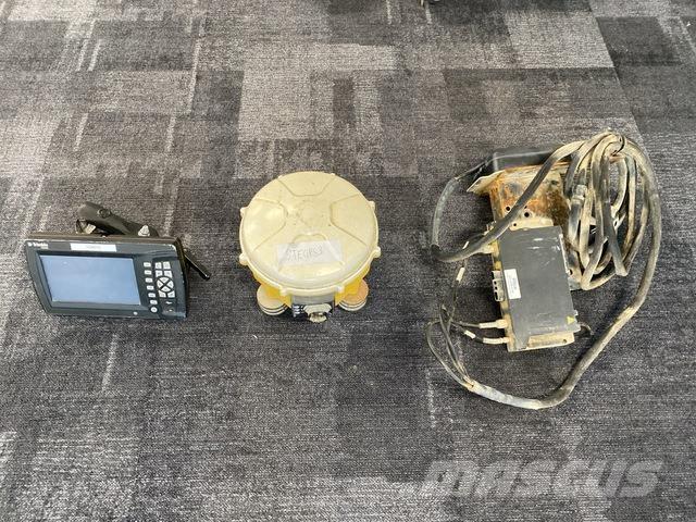 Trimble GCS900 مكونات أخرى