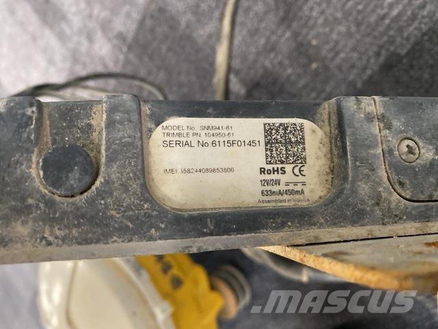Trimble GCS900 مكونات أخرى