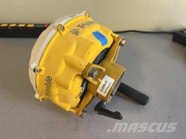 Trimble MS992 أخرى