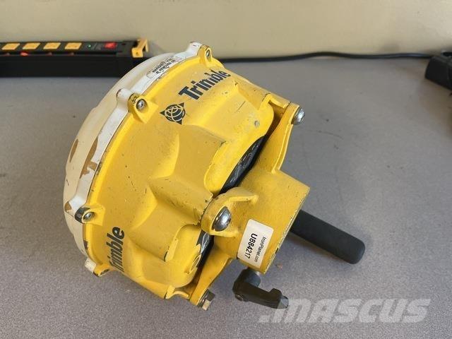 Trimble MS992 أخرى