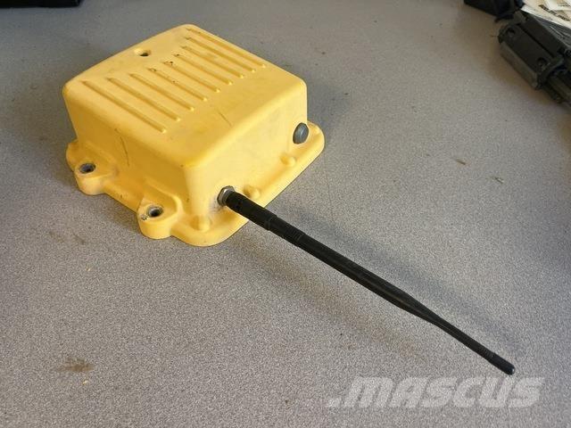 Trimble SNR910 أخرى