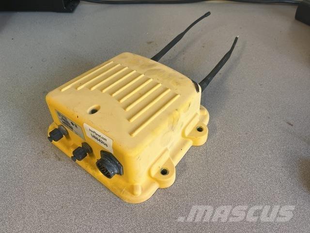 Trimble SNR920 أخرى