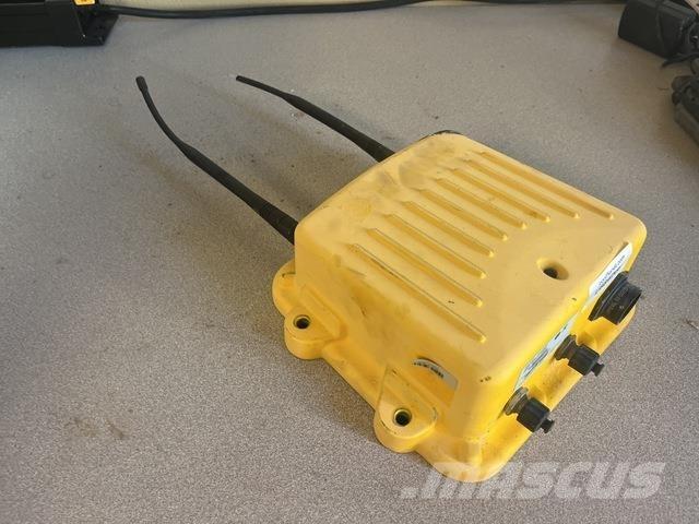 Trimble SNR920 أخرى
