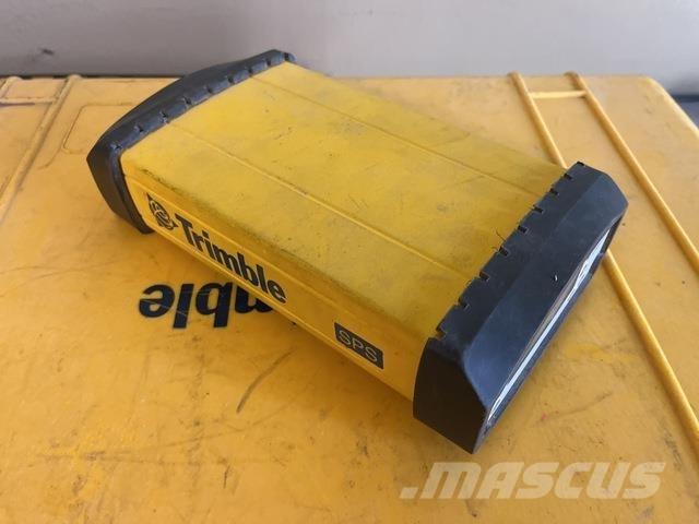 Trimble SPS855 أخرى
