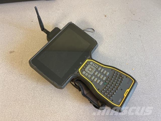 Trimble TSC7 أخرى