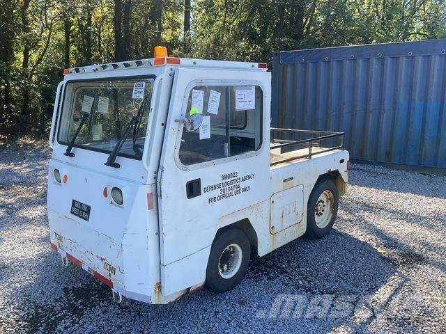  Tug MX4 شاحنة قاطرة
