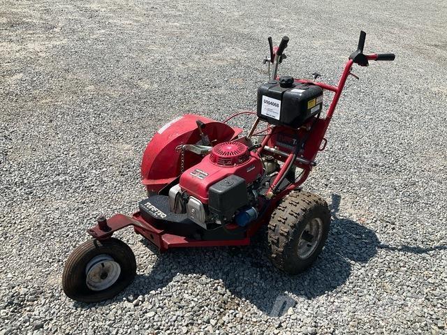  Turf Teq 1304H ماكينات زراعية أخرى