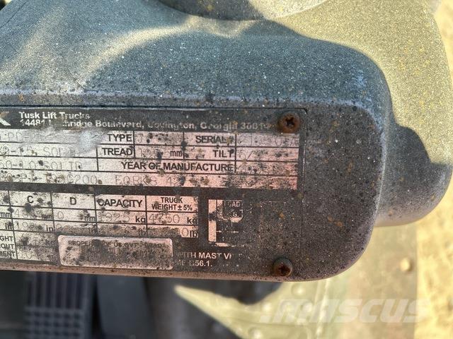 Tusk 600 PD-16 شاحنات ذات رافعات شوكية - أخرى