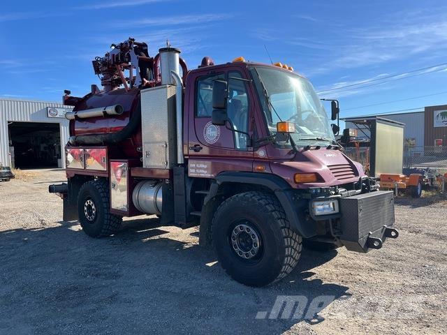 Unimog U5000 حفارات زحافة