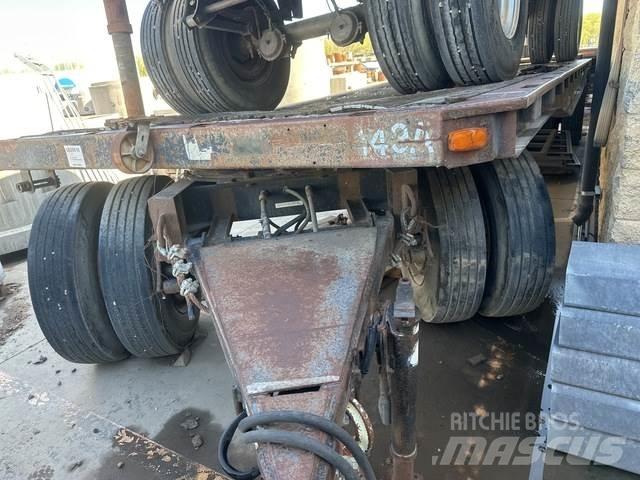 Utility  مقطوروات مسطحة/مفصلية الجوانب