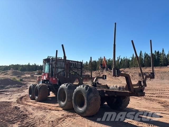 Valmet  شاحنات
