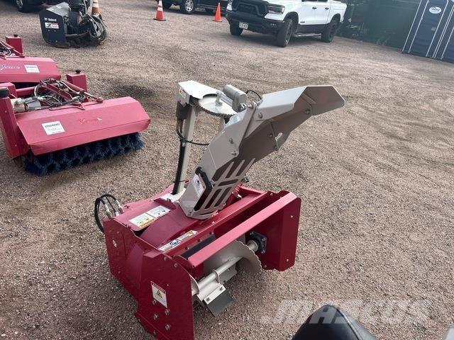 Ventrac NX340 قاذفات الجليد