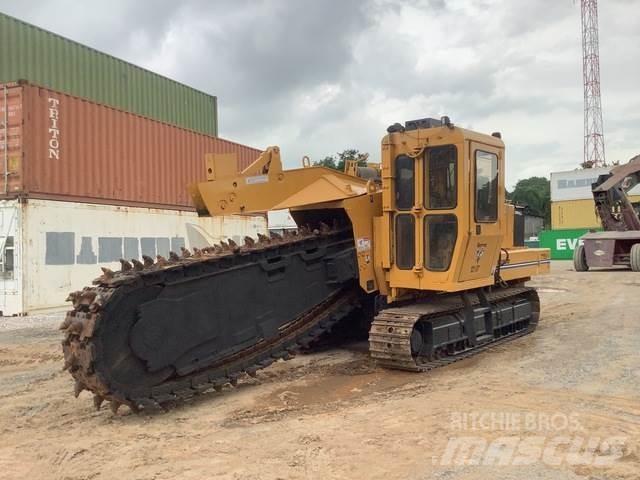 Vermeer T755TR ماكينات حفر خنادق